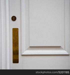 handle in london antique brown door rusty brass nail and light