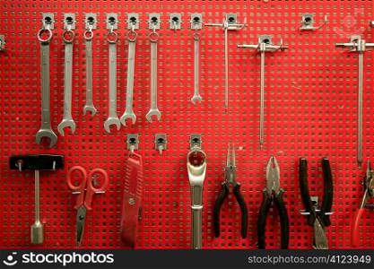 Handtools red metal board to classified tools