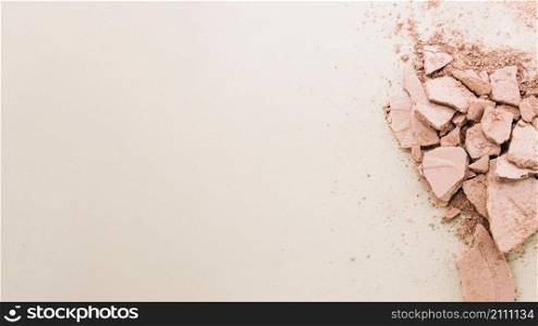 heap crushed compact powder