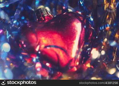 heart-shaped xmas decoration