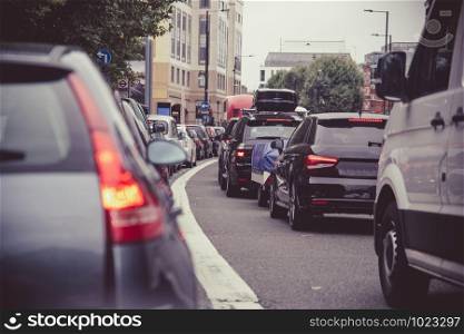 Heavy congested traffic on a busy London street