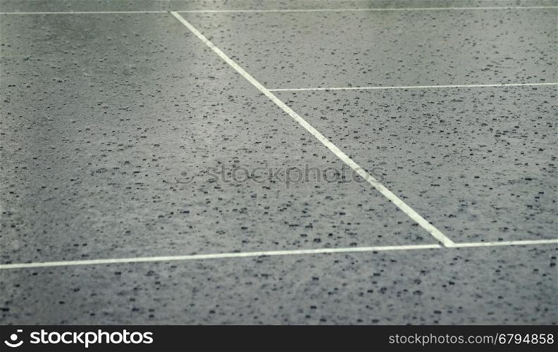 heavy rain on tennis court the competition must stop