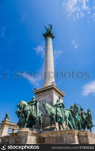 Heroes square in Budapest, a square dedicated to the hungarian kings