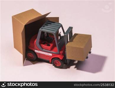 high angle forklift carrying box