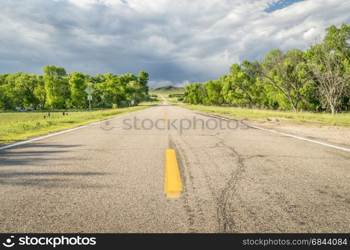 highway in Nebraska Sandhills . highway in Nebraska Sandhills (Niobrara RIver valley)