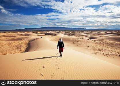 Hike in Gobi desert