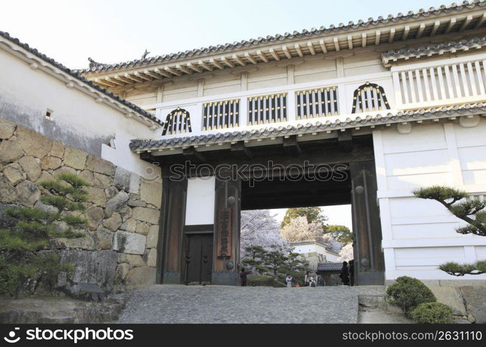 Hishinomon at Himeji Castle