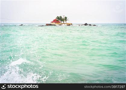 Home on the small island in the ocean . Sri lanka