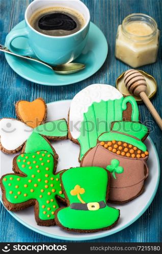 Homemade cakes on the day of St. Patrick. Studio Photo. Homemade cakes on the day of St. Patrick