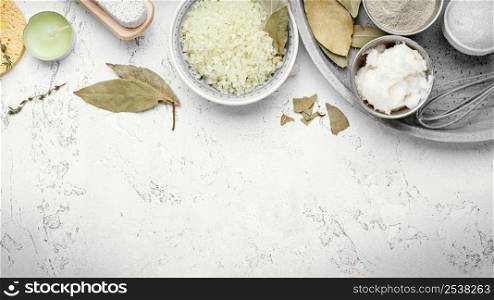 homemade remedy with leaves salt