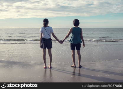 horizon sky background forward looking couple