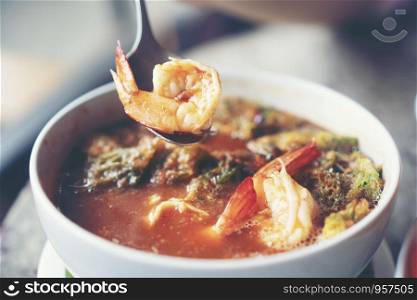 Hot and sour soup with vegetables and shrimp