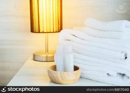 Hotel towel shampoo soap bottle set with warm light lamp
