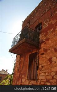 house in traditional Provencal style in Roussillon, France