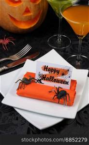 How to lay out and decorate decorative napkin on Halloween