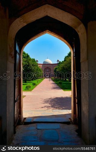 Humayun&rsquo;s Tomb entrance - view through gates. Delhi, India