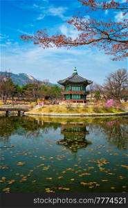 Hyangwonjeong Pavilion in Gyeongbokgung Palace, Seoul, South Korea. Hyangwonjeong Pavilion, Gyeongbokgung Palace, Seoul, South Korea