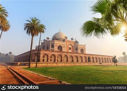 Hymayun&rsquo;s Tomb main view, no people, India, New Delhi.