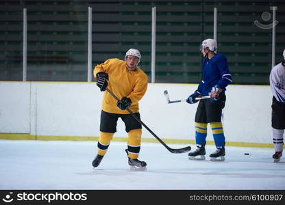 ice hockey sport players comptetition concpet