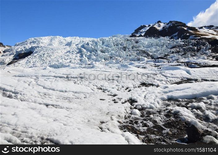 Iceland&rsquo;s Skaftafell Glacier under beautiful blue skies.