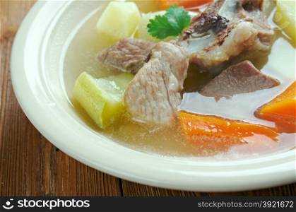 Icelandic soup with meat - Islensk kjotsupa