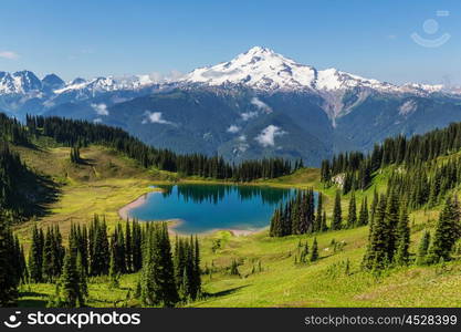 Image lake and Glacier Peak in Washington, USA