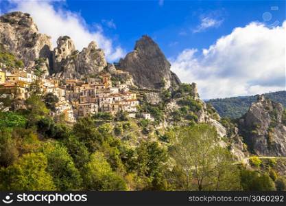 impressive Mountain village Castelmezzano , Basilicata, Italy