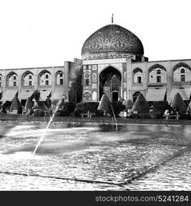 in iran old square mosque and fountain water backlight