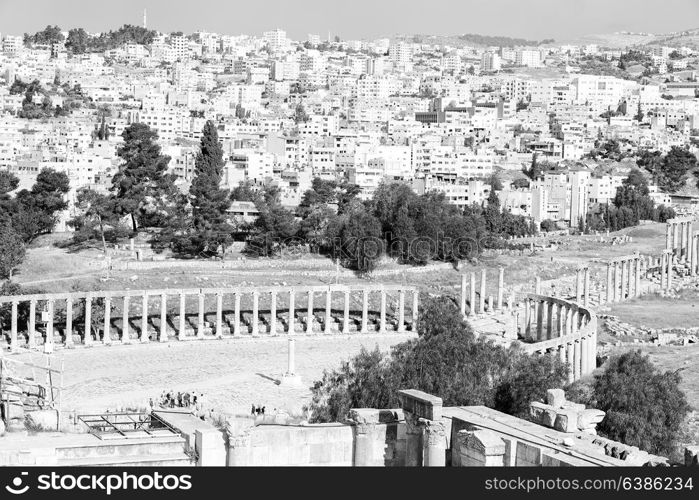 in jerash jordan the antique archeological site classical heritage for tourist