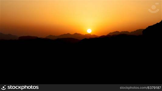 in jordan wadi rum desert the sunrise panoramic scene and light