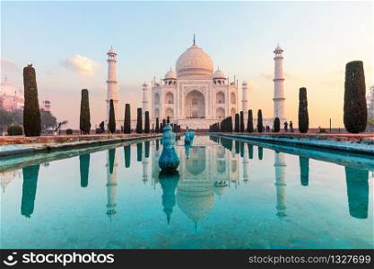 India&rsquo;s famous Taj Mahal mausoleum, peaceful view, Agra.. India&rsquo;s famous Taj Mahal mausoleum, peaceful view, Agra