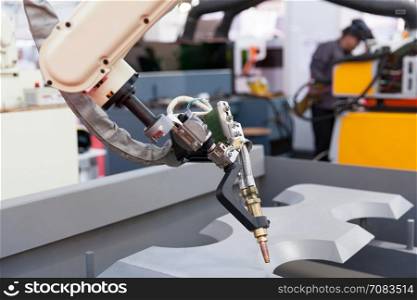 Industrial welding robotic arm