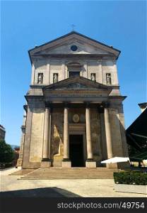 Intra town Italy San Vittore church landmark architecture