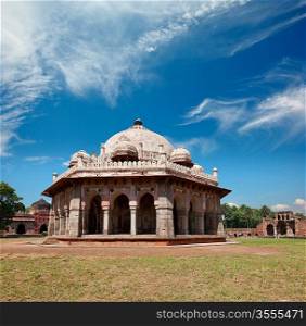Isa Khan Tomb in Humayun&acute;s Tomb Complex. Delhi, India