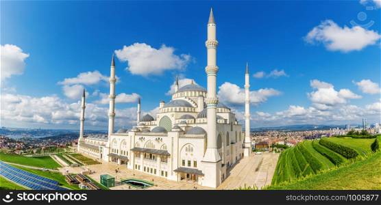 Istanbul Big Camlica Mosque, beautiful aerial view.