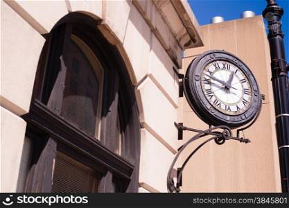 It&rsquo;s still lunchtime according to the corner clock downtown