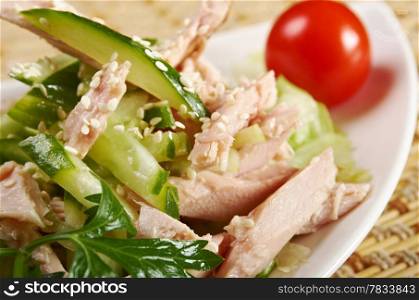 Italian cuisine chicken salad Neapolitano