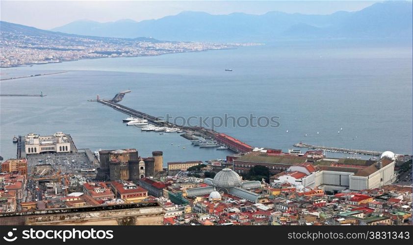 Italy. Campania region. The city centre and port of Naples (Napoli) in winter. View from Vomero&rsquo;s hill to the Bay of Naples