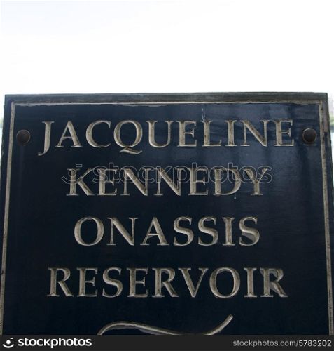 Jacqueline Kennedy Onassis Reservoir sign, Central Park, Manhattan, New York City, New York State, USA