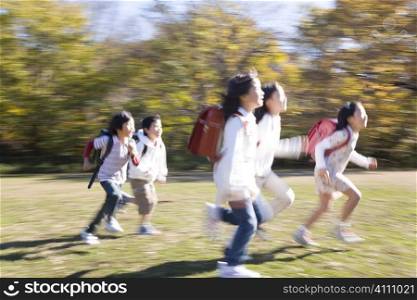 Japanese schoolchildren racing