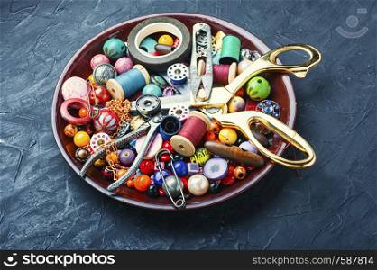 Jewelry and accessories for the manufacture of jewelry and decor.. Beads, colorful beads and tools