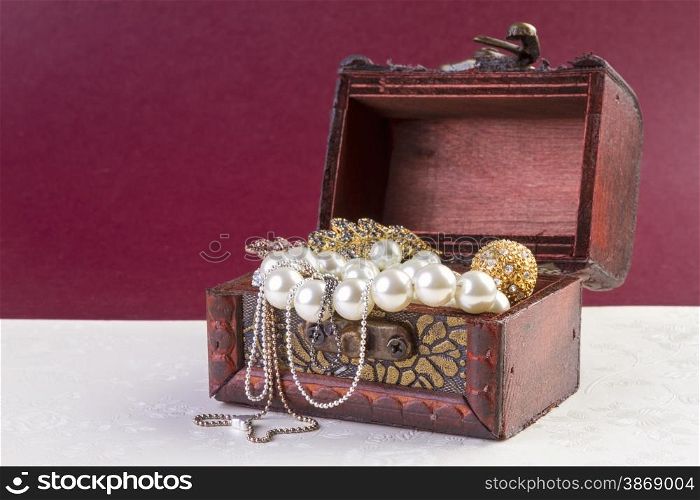Jewelry Concept - Concept or Metaphor for selling old pearls and gold jewelry for cash&#xA;