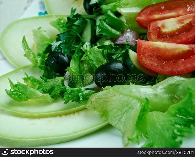 Kabak Salatas? - Mediterranean salad with zucchini