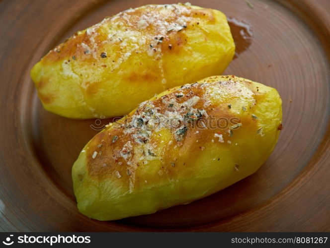 Kartofle pieczone .Baked potatoes in the Polish style
