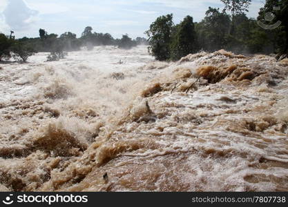 Khone Pha Pheng waterfal and rainy season in Laos