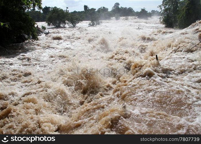 Khone Pha Pheng waterfal and rainy season in Laos