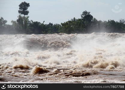 Khone Pha Pheng waterfal and rainy season in Laos