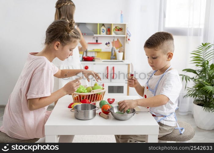 kids playing with cooking game