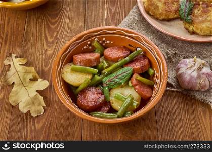 Kielbasa Green Bean and Potato Casserole, Sausage Potato Casserole
