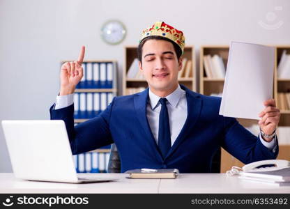 King businessman working in the office